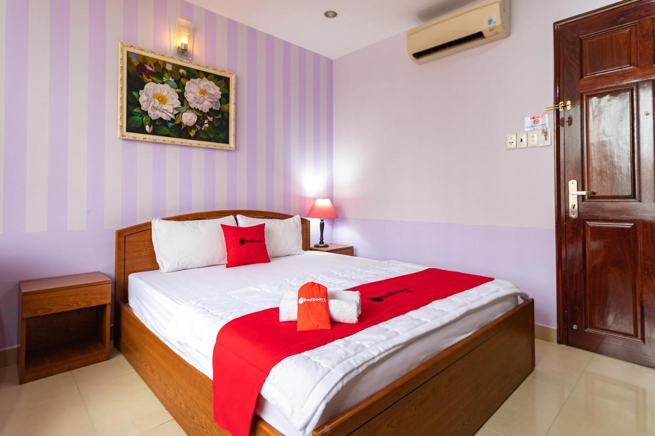 Nam Bắc Khách sạn